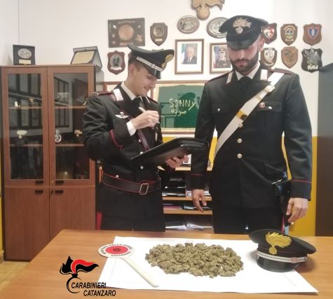 spaccio stupefacenti, arresto Carabinieri Catanzaro
