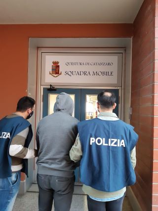arresto Polizia Catanzaro