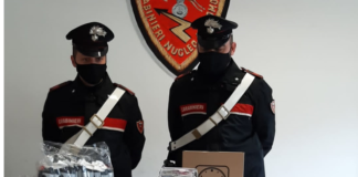 sequestro articoli pericolosi Carabinieri Crotone