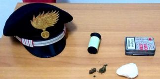 Casabona, arresto per droga, Carabinieri Crotone