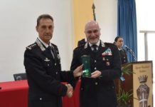 a Catanzaro il Gen.C.A. Riccardo Galletta consegna la medaglia d'oro Mauriziana a 34 Carabinieri