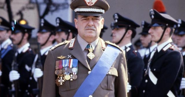 Il generale Carlo Alberto Dalla Chiesa - Ansa