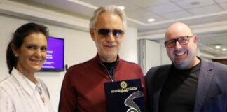 London ONE Radio Award ad ANDREA BOCELLI premio a firma di Michele Affidato