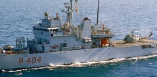 491 migranti sbarcati a Reggio Calabria, nave militare Vega