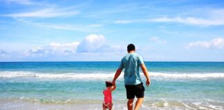 Catanzaro, bandiera blu, spiaggia, costa calabrese, padre e figlia