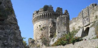 Castello Angioino-Aragonese