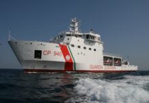 Nave DATTILO - Guardia Costiera, sbarco migranti