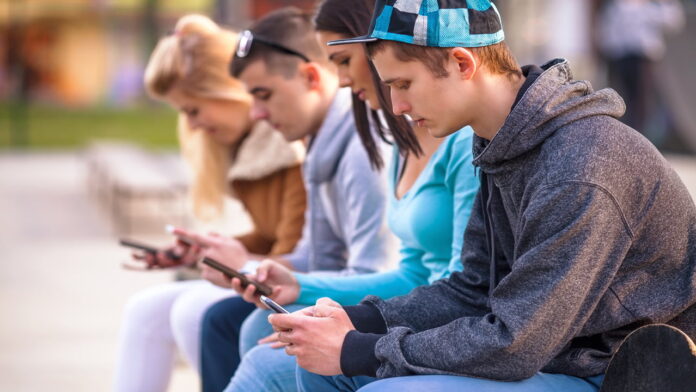 Adolescenti e social network