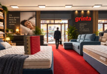 L’EDITORIALE | La percezione cambia con il tempo Il nuovo showroom Grinta a Davoli Marina