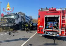 Simeri Crichi, incidente sulla SS 106: disagi alla viabilità Incidente sulla SS 106, Simeri Crichi