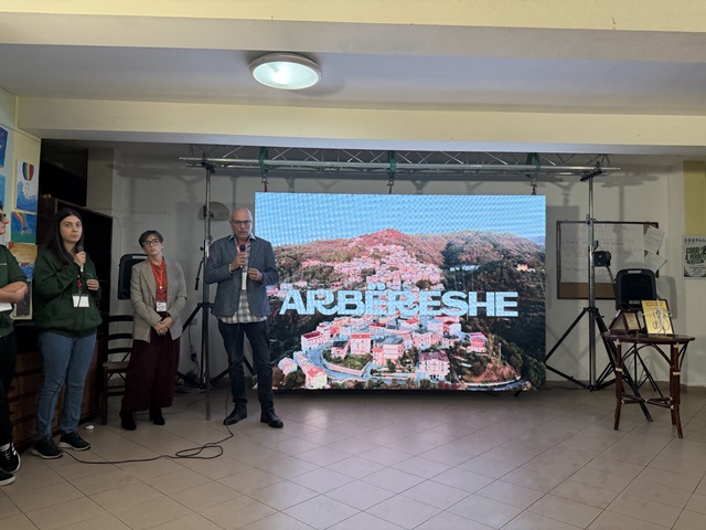 Arbëria Digital Fest, tre giorni di incontri e nuove prospettive per i borghi calabresi Arbëria Digital Fest, tre giorni di incontri e nuove prospettive per i borghi calabresi